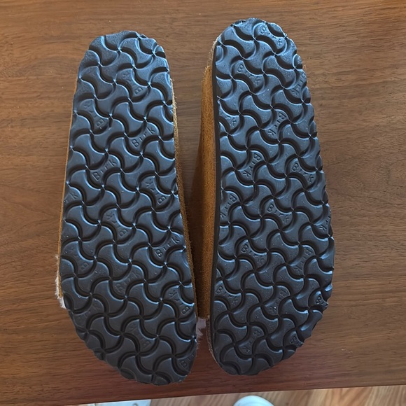 Birkenstock Shearling Lined Arizona Sandals - Picture 5 of 7